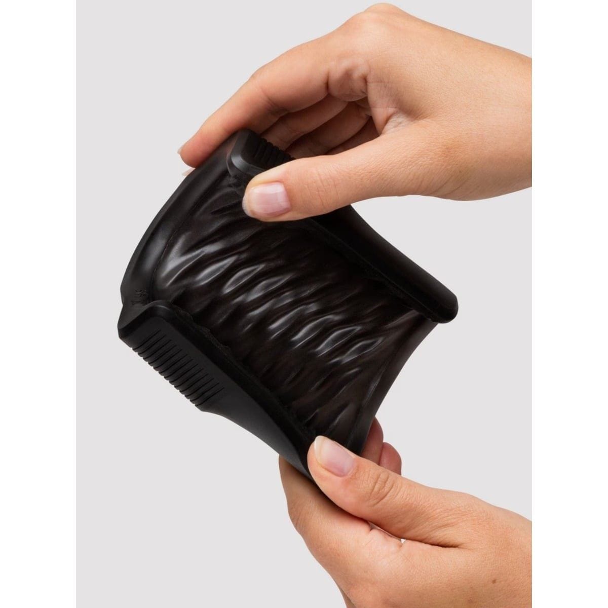 Arcwave Male Masturbators Arcwave Zing Rechargeable Vibrating Male Masturbator - Masturbator, Vibrating